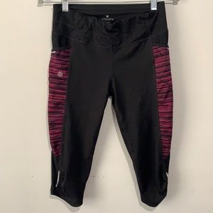 ATHLETA Black Capri Leggings, Size Small